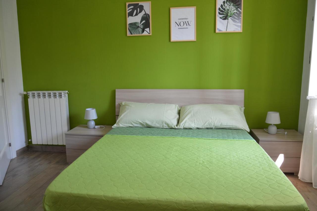 La Casa Di Barry Bed & Breakfast ปอซซุออลี ภายนอก รูปภาพ